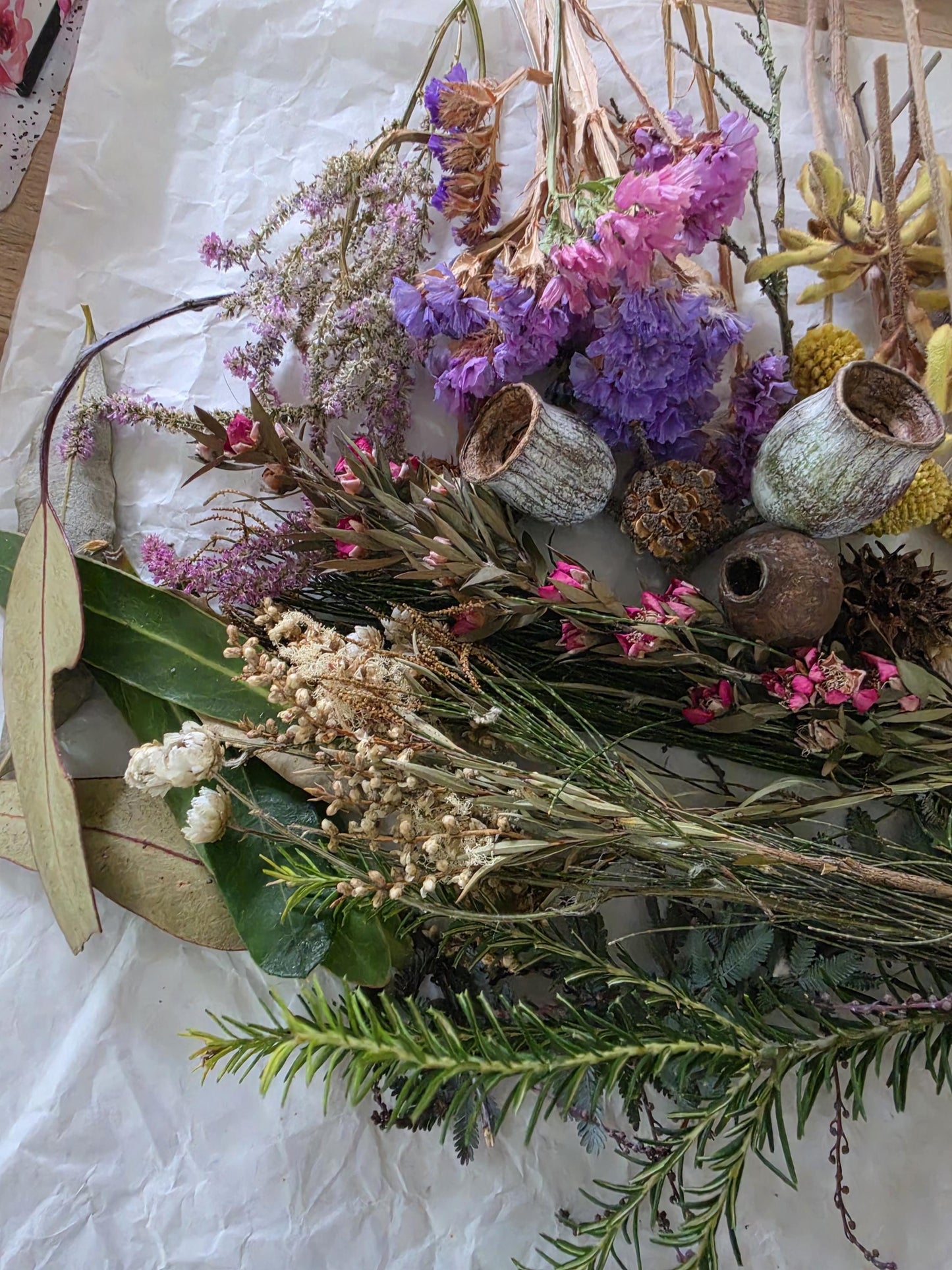 Natural Dried Flowers and Seed Pods, Dried Botanicals, Wildflowers, DIY decor, Resin Craft