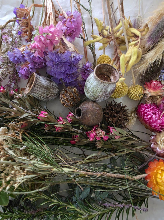 Natural Dried Flowers and Seed Pods, Dried Botanicals, Wildflowers, DIY decor, Resin Craft