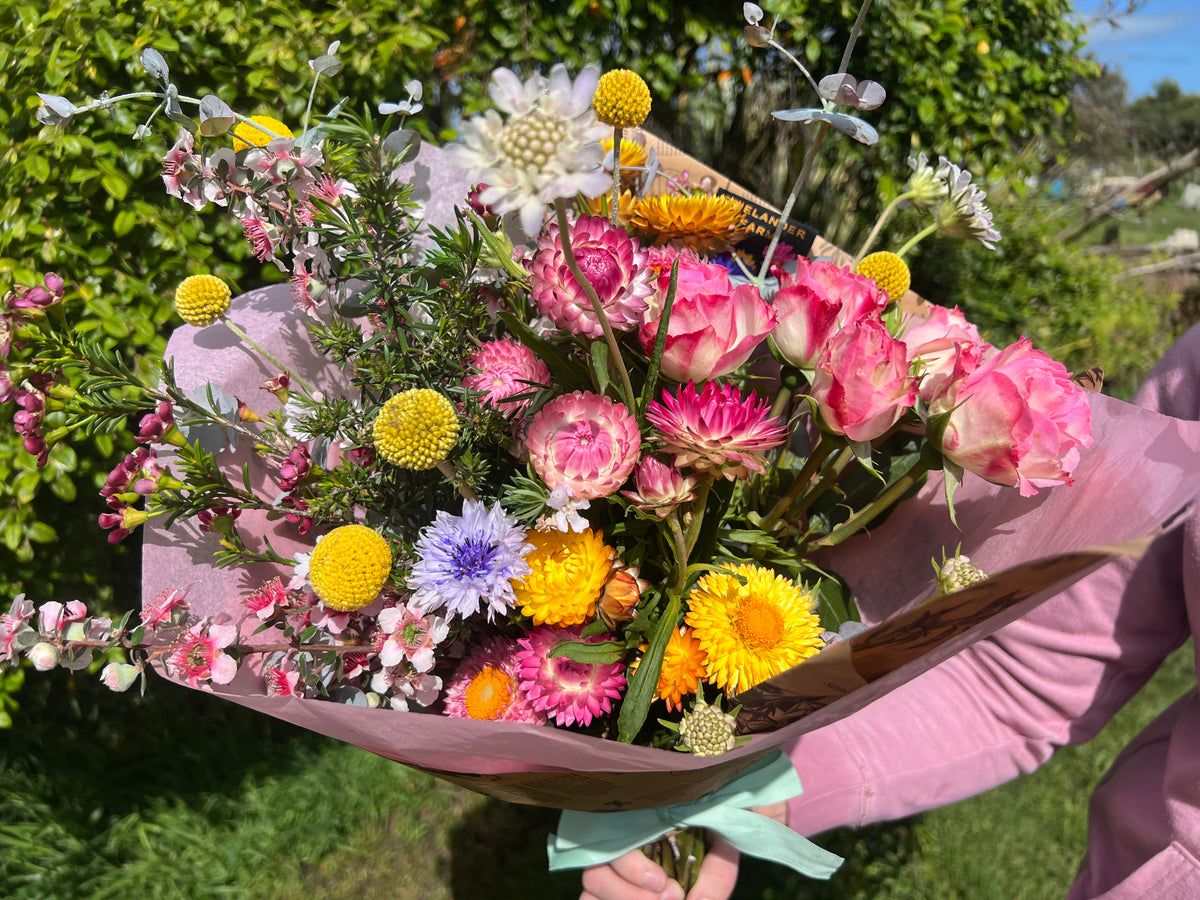 Seasonal Premium Bouquet