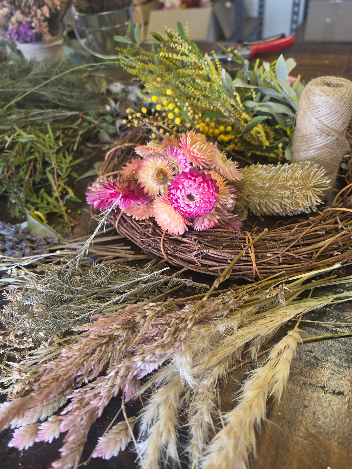Large Deluxe Australian Pastel Dried Flower Wreath