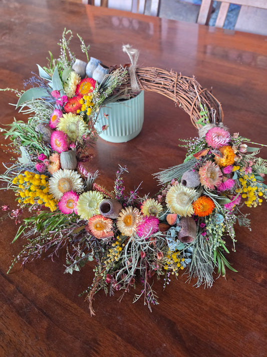 Australian Dried Wildflowers & Strawflower Wall Decor – Winter Sunshine Wreath